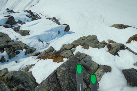 HJELMEN TIL DENNIS: Seiersrunnet til Dennis Risvoll under RCF 2022 inneholdt to dropp og to backflips. HJELMEN TIL DENNIS: Seiersrunnet til Dennis Risvoll under RCF 2022 inneholdt to dropp og to backflips.