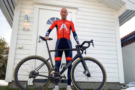 LANGTUR: Terje Johnsen klar for nye langturer i Arendals nye drakter av året. Foto: Privat. LANGTUR: Terje Johnsen klar for nye langturer i Arendals nye drakter av året. Foto: Privat.