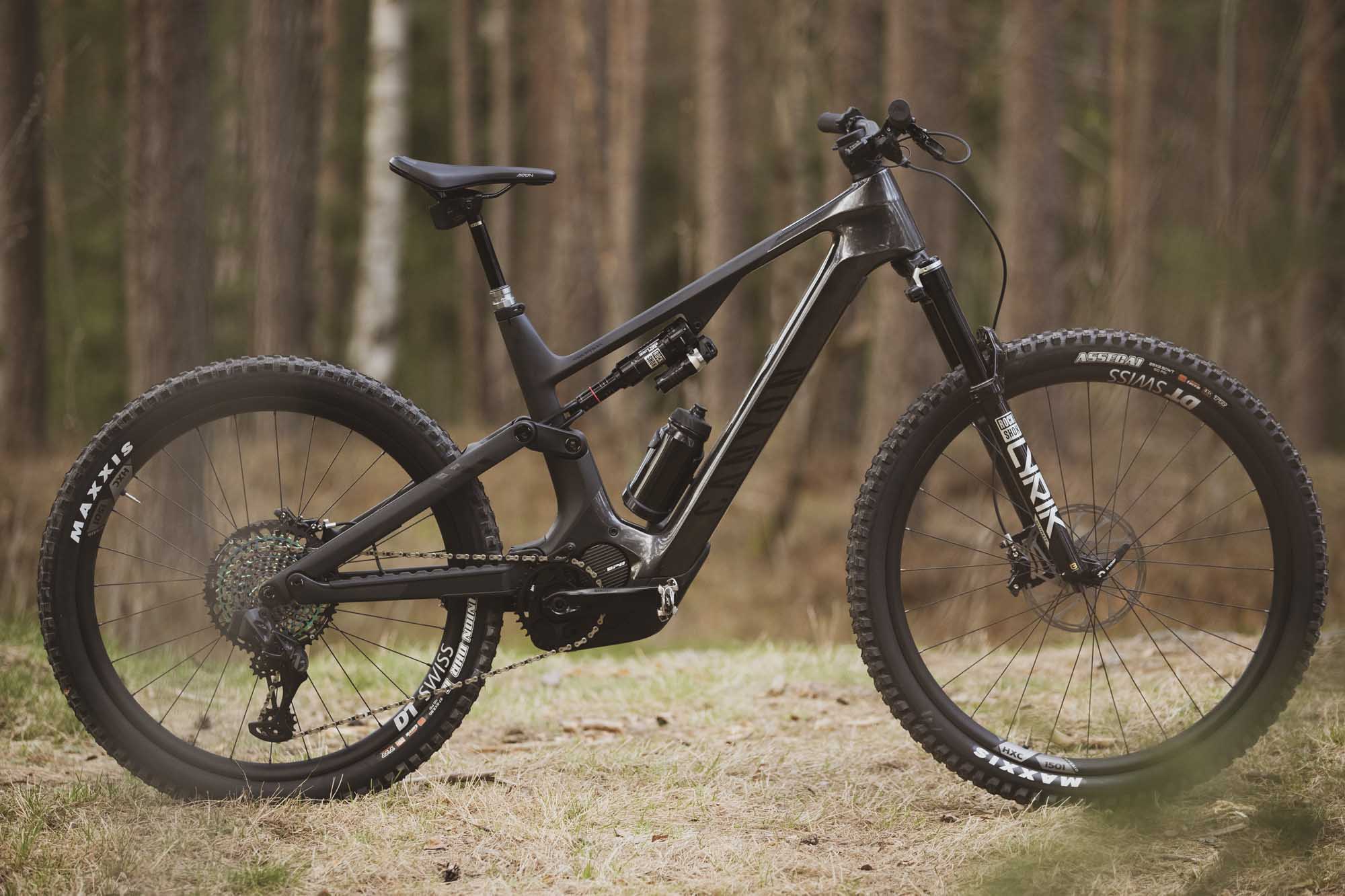 Test av Canyon Spectral ON CFR LTD TERRENGSYKKEL.NO
