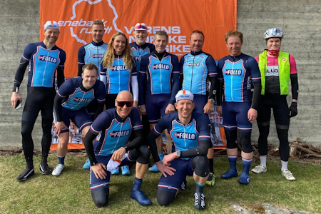 INN MED GRUPPA: Jannicke Klepp Fundingsrud satt med Team Follo helt inn, men tapte noen sekunder i målbakken. Foto: Privat.  INN MED GRUPPA: Jannicke Klepp Fundingsrud satt med Team Follo helt inn, men tapte noen sekunder i målbakken. Foto: Privat.