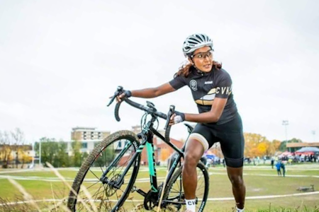LØPETUR: Farrah Mala på en sjelden løpetur, under Superpokal Voldsløkka. Foto: Ola Morken. LØPETUR: Farrah Mala på en sjelden løpetur, under Superpokal Voldsløkka. Foto: Ola Morken.