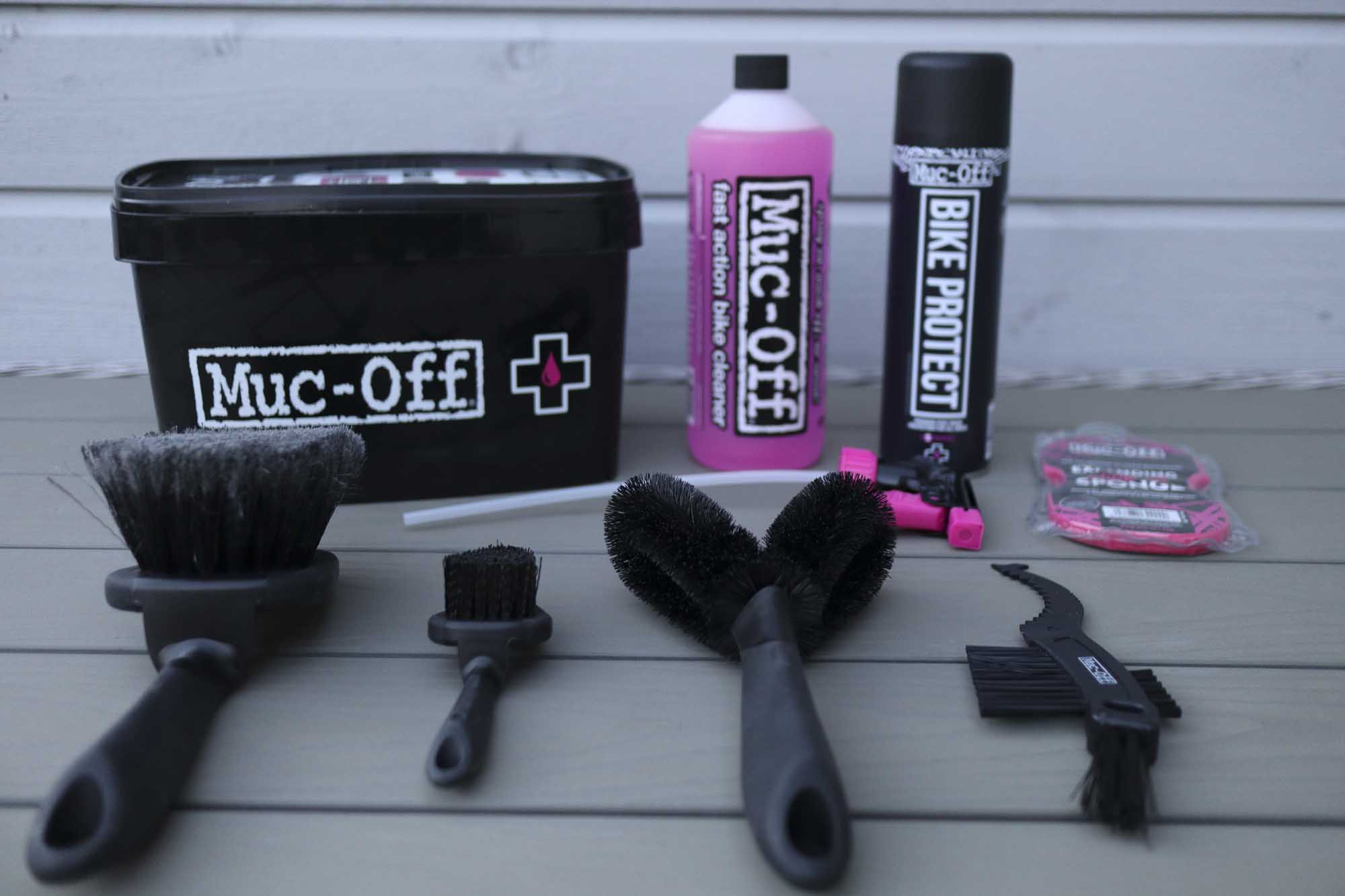 Test av MucOff 8 in 1 Bike Cleaning Kit TERRENGSYKKEL.NO