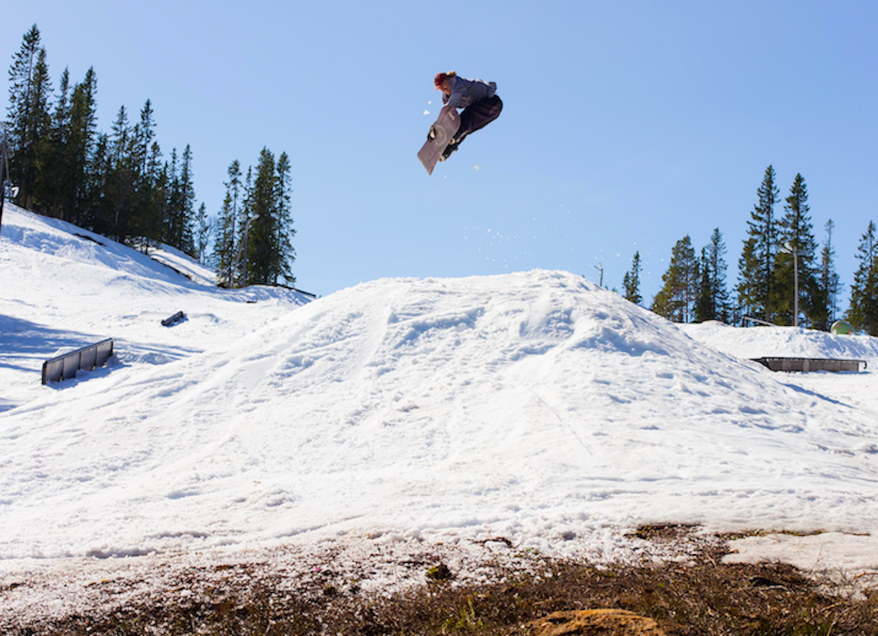 HOLDER ÅPENT: Stian Karlsen i Gråkallparken holder åpent iallfall til og med søndag. Foto: Sigurd Vaagland HOLDER ÅPENT: Stian Karlsen i Gråkallparken holder åpent iallfall til og med søndag. Foto: Sigurd Vaagland