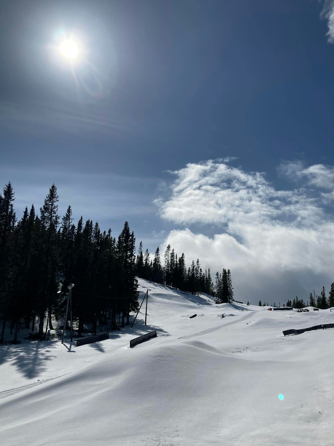 FERSK UPDATE: Slik ser Gråkallparken ut i dag, 3.mai, før shapingen begynner. Foto: Stian Karlsen FERSK UPDATE: Slik ser Gråkallparken ut i dag, 3.mai, før shapingen begynner. Foto: Stian Karlsen