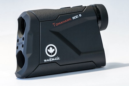 Ujevnt lys: MacKenzie Tomahawk 800 Avstandsmåleren MacKenzie Tomahawk 800