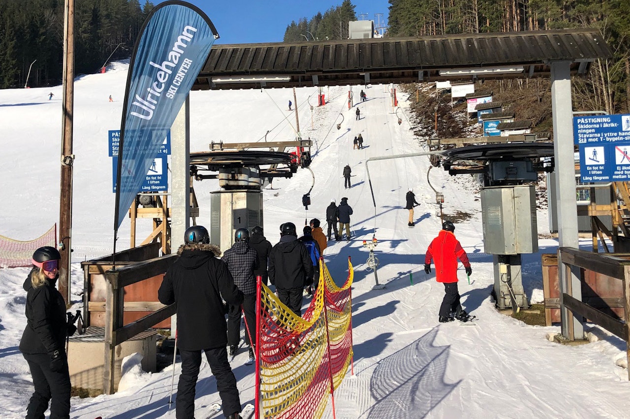KAN BLI DITT: Ulricehamn er et av to skianlegg i Sverige som er til salgs. Foto: Ulricehamn Ski Center KAN BLI DITT: Ulricehamn er et av to skianlegg i Sverige som er til salgs. Foto: Ulricehamn Ski Center