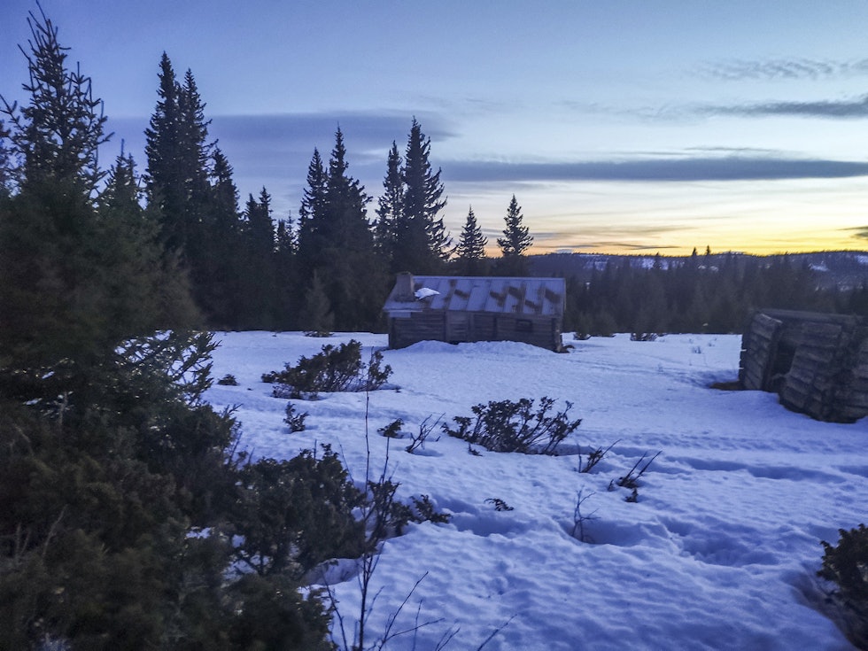 Flytt deg: Ved flytte meg enmeter til høyre, klarte jeg å ramme inn motivet og skape større dybde slik at det ble et mer interessant bilde med dybde. Flytt deg: Ved flytte meg enmeter til høyre, klarte jeg å ramme inn motivet og skape større dybde slik at det ble et mer interessant bilde med dybde.