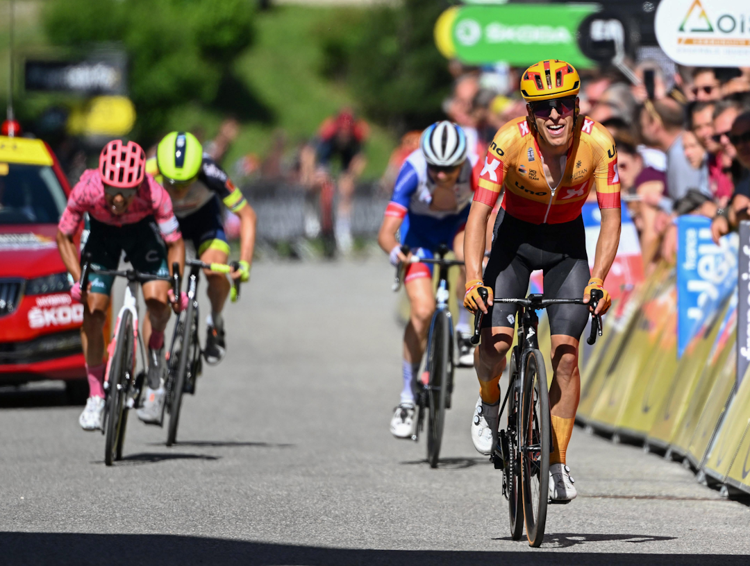 TOPPLASSERING: Tobias Halland Johannessen avsluttet sterkt på den syvende etappen av Critérium du Dauphiné og klatret i sammendraget. Foto: Cor Vos