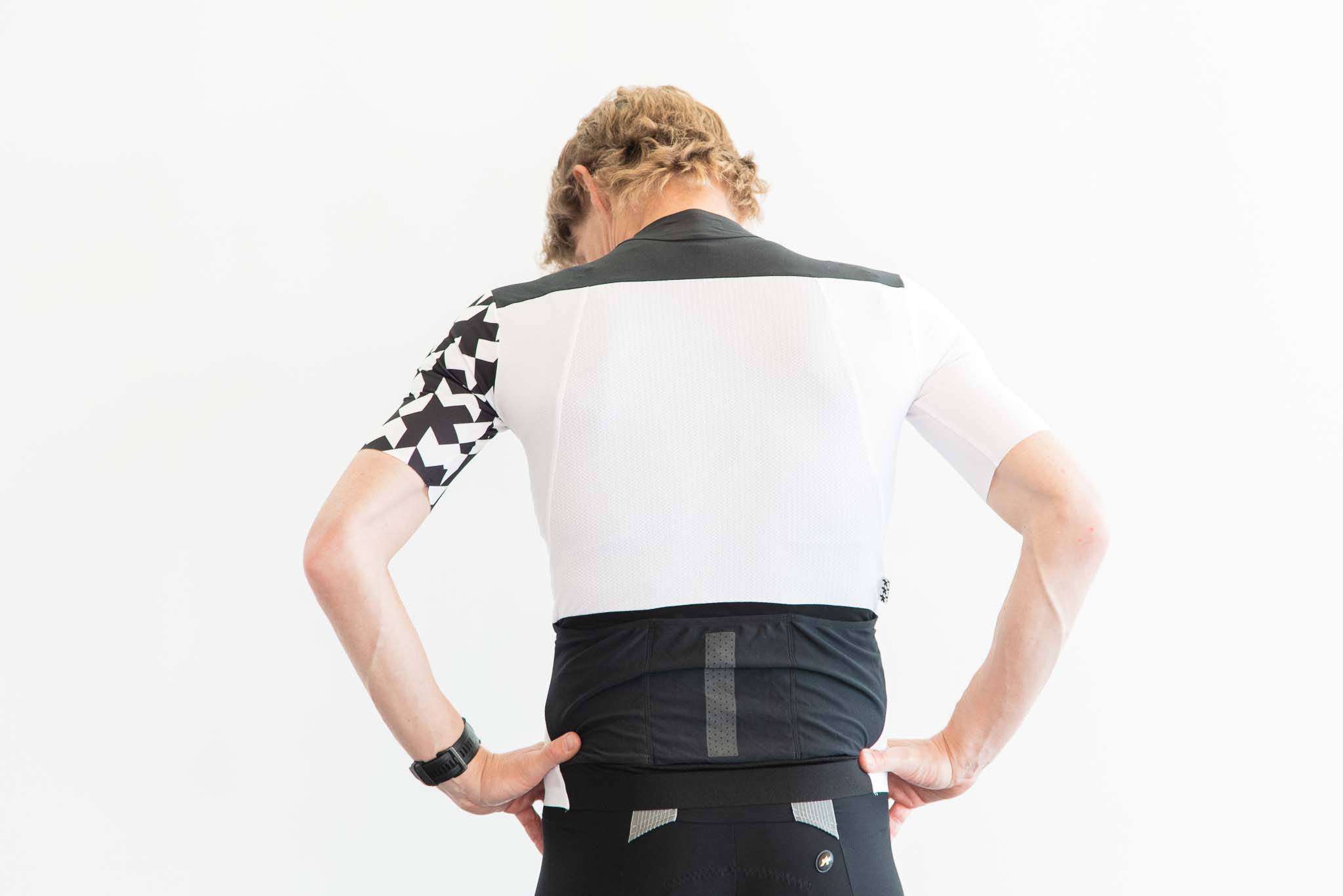 Test av Assos Quipe RS S9 Targa trøye