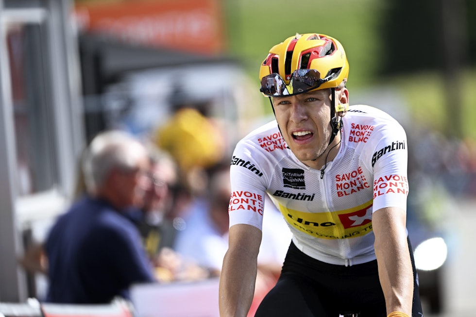 SEIG SESONGSTART: Tobias Halland Johannessen har hatt lite å juble for så langt i 2023. Her fra Critérium du Dauphiné i fjor. Foto: Cor Vos