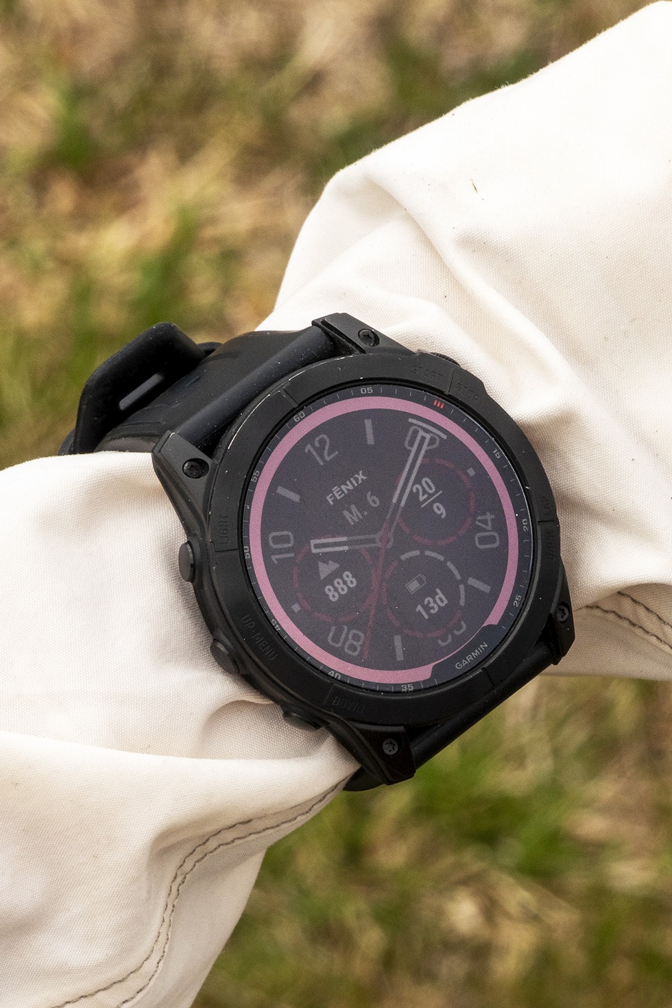 Utallige ur: Det finnes utallige urskiver å velge mellom i Garmin-universet, slik at du kan tilpasse informasjonen alt etter hvilken aktivitet du driver med. Utallige ur: Det finnes utallige urskiver å velge mellom i Garmin-universet, slik at du kan tilpasse informasjonen alt etter hvilken aktivitet du driver med.