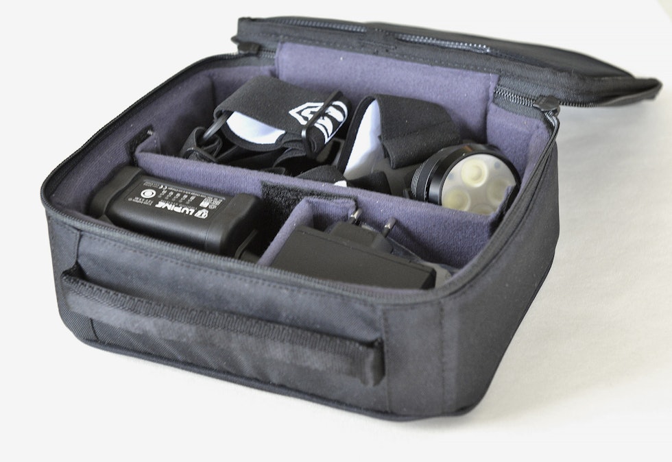 Alt i boks: Lupine Wilma leveres i en kjekk transportbag der du har plass til lykt, batteri og lader.