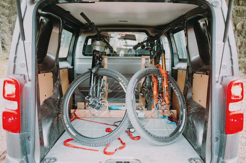 DEN BESTE FERIEN: Pakk syklene i bilen og dra på tur. Norske veier har mye bra stisykling. DEN BESTE FERIEN: Pakk syklene i bilen og dra på tur. Norske veier har mye bra stisykling.