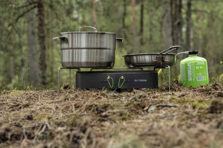 TEST AV OPTIMUS GEMINI: Kan denne doble gassbrenneren by turkokker som vil spare vekta på mer enn lekker formgiving? Foto: Alexander Schindler test av brenner med doble gassbluss