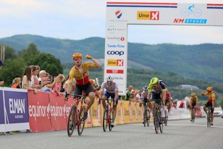 FJORÅRETS NORGESMESTER: Rasmus Tiller slo Alexander Kristoff under fellesstarten i Skogn i juni i fjor. Foto: Elisabeth Almhjell FJORÅRETS NORGESMESTER: Rasmus Tiller slo Alexander Kristoff under fellesstarten i Skogn i juni i fjor. Foto: Elisabeth Almhjell