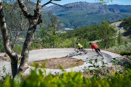 SØLVSTEIN-STIEN: Den nye tilrettelagte stien i Silverstone er en blå flytsti med total lengde 10,5 km i Hemsedal Skisenter. Foto: Lars Storheim SØLVSTEIN-STIEN: Den nye tilrettelagte stien i Silverstone er en blå flytsti med total lengde 10,5 km i Hemsedal Skisenter. Foto: Lars Storheim