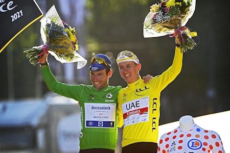 GRØNT OG GULT: Mark Cavendish og Tadej Pogacar i den grønne og den gule trøyen i Tour de France 2021. Foto: Cor Vos