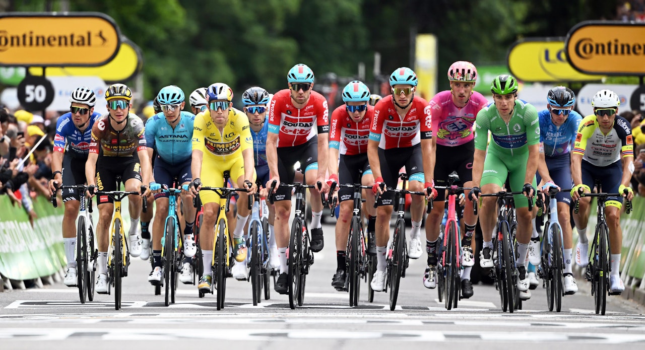 AKTIVE VARSLERE: Nick Raudenski avslører hvordan enkelte ryttere i feltet er varslere og uttrykker konkret bekymring for dopingbruk. Bildet er fra årets Tour de France. Foto: Cor Vo