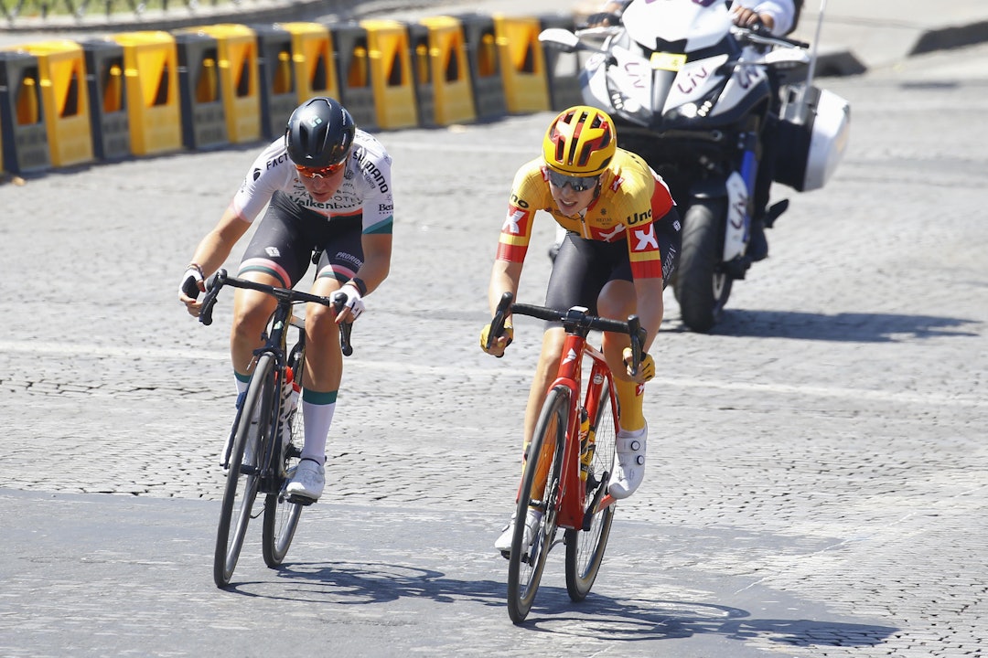 I BRUDD: Anne Dorthe Ysland på 1. etappe av Tour de France Femmes. Foto: Cor Vos