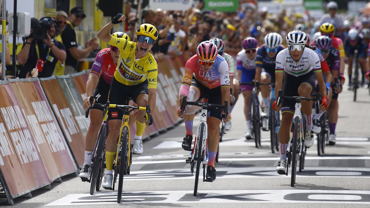 TOURENS ANDRE: Marianne Vos spurtet inn til sin andre etappeseier i Tour de France Femmes fredag. Foto: Cor Vos