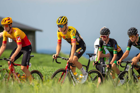 VUELTAEN RYKER: Tobias Foss blir ikke å se i Vuelta a España. Foto: Elisabeth Almhjell