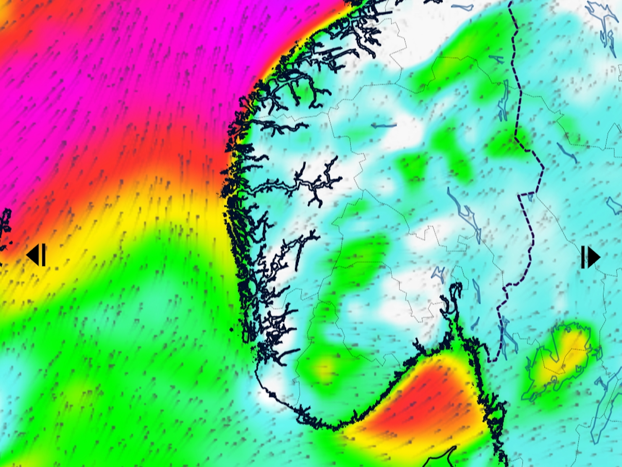 ONSDAG: Full storm nord for Stadlandet og liten kuling på Sør- og Østlandet. Skjermdump: Windguru ONSDAG: Full storm nord for Stadlandet og liten kuling på Sør- og Østlandet. Skjermdump: Windguru