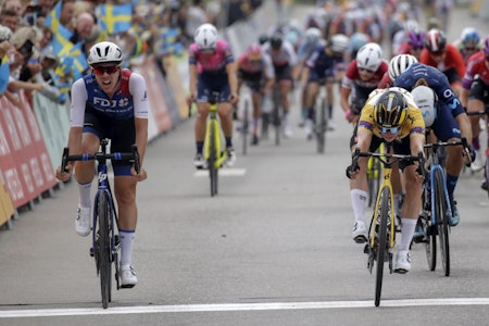 JEVNT: Marianne Vos kom seg akkurat foran Emilia Fahlin på den andre etappen av Tour of Scandinavia. Foto: Cor Vos JEVNT: Marianne Vos kom seg akkurat foran Emilia Fahlin på den andre etappen av Tour of Scandinavia. Foto: Cor Vos
