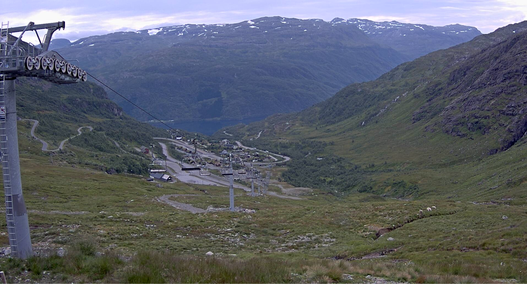 WEBKAMERA: Bruken av dette webkamera er noe av det Røldal nå betaler i dyre dommer for. Slik ser det altså ut tirsdag formiddag i skisenteret. Foto: Røldal skisenter Røldal skisenter.