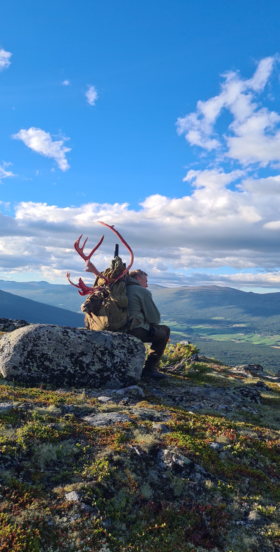 UTSIKT: Det er lov med et pust i bakken på dager som dette. (Foto: Thomas Laugen) UTSIKT: Det er lov med et pust i bakken på dager som dette. (Foto: Thomas Laugen)