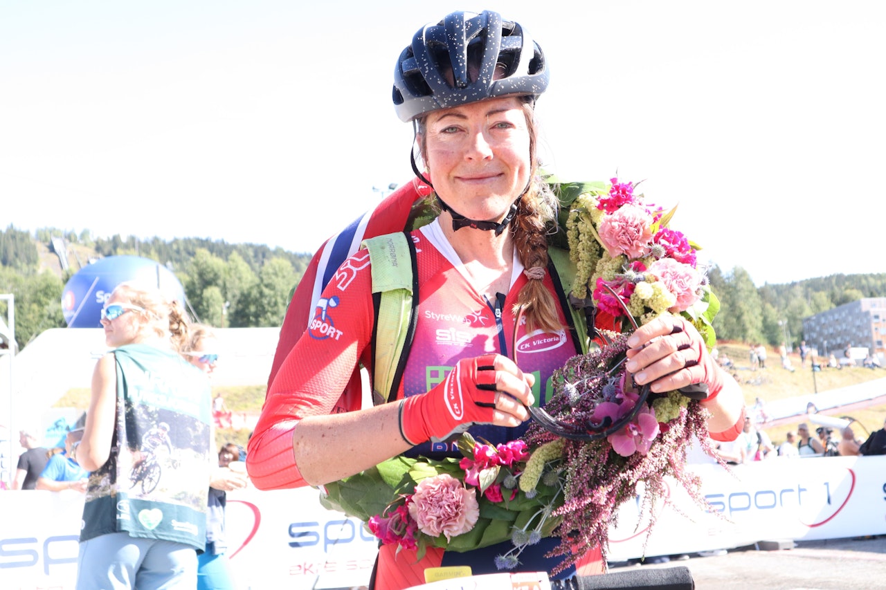 VANT IGJEN: Ingrid Lorvik (36) stakk igjen av med seieren i kvinner elite i Birken. Foto: Lars Frederic Nordbakken