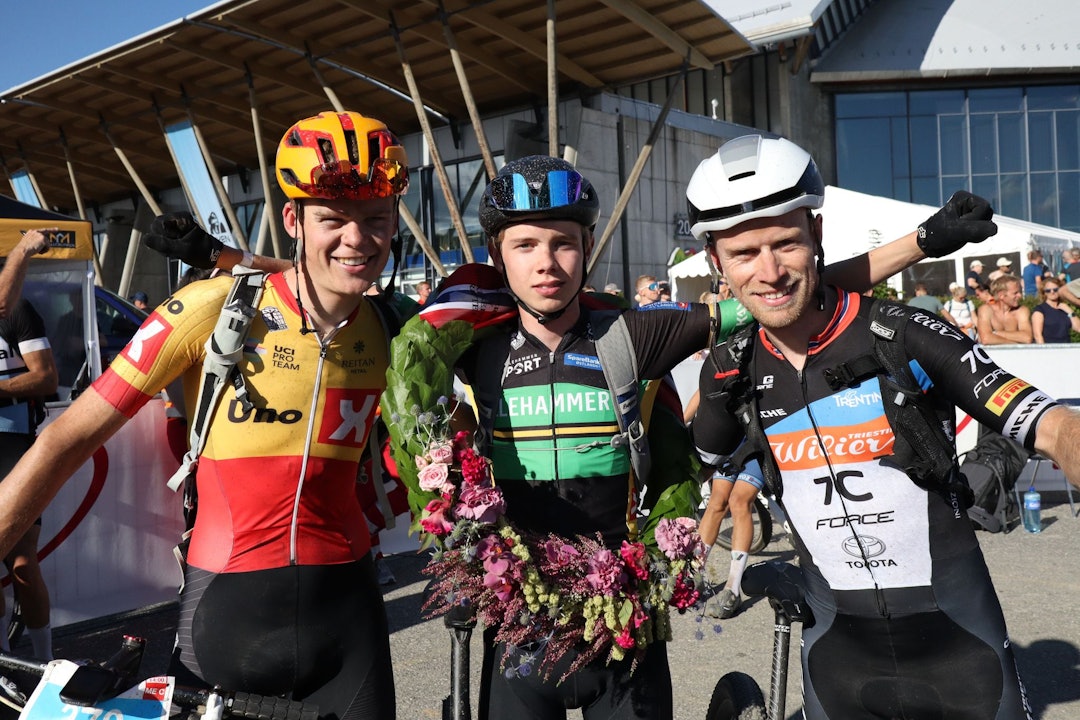 PRESTISJE: Birken er for mange et viktig treningsmål. Junioren Nordhagen (midten) satte på plass seniorene i Birkebeinerrittet i fjor. Foto: Lars Frederic Nordbakken PRESTISJE: Birken er for mange et viktig treningsmål. Junioren Nordhagen (midten) satte på plass seniorene i Birkebeinerrittet i fjor. Foto: Lars Frederic Nordbakken