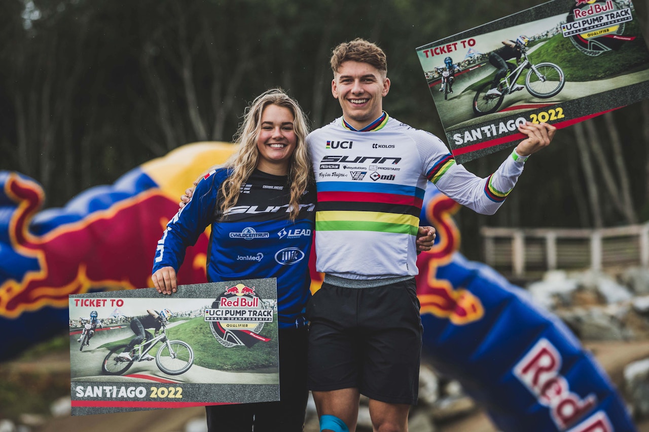 VIDERE TIL VM: To heldige vinnere fikk billett til VM i pumptrack, som i år går i Santiago i Chile. Foto: Dan Griffiths | Moonhead Media vm kvalifisering pumptrack