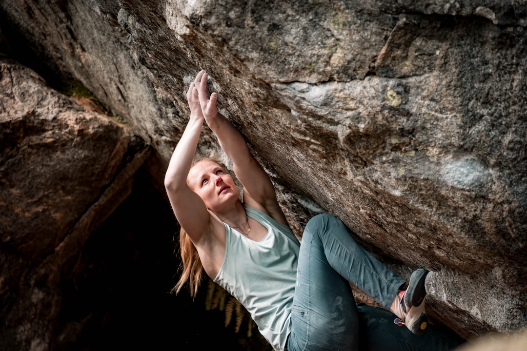 FLATANGER: En internasjonalt anerkjent klatredestinasjon i Trøndelag. Her er Tina Hafsaas i aksjon. FLATANGER: En internasjonalt anerkjent klatredestinasjon i Trøndelag. Her er Tina Hafsaas i aksjon.