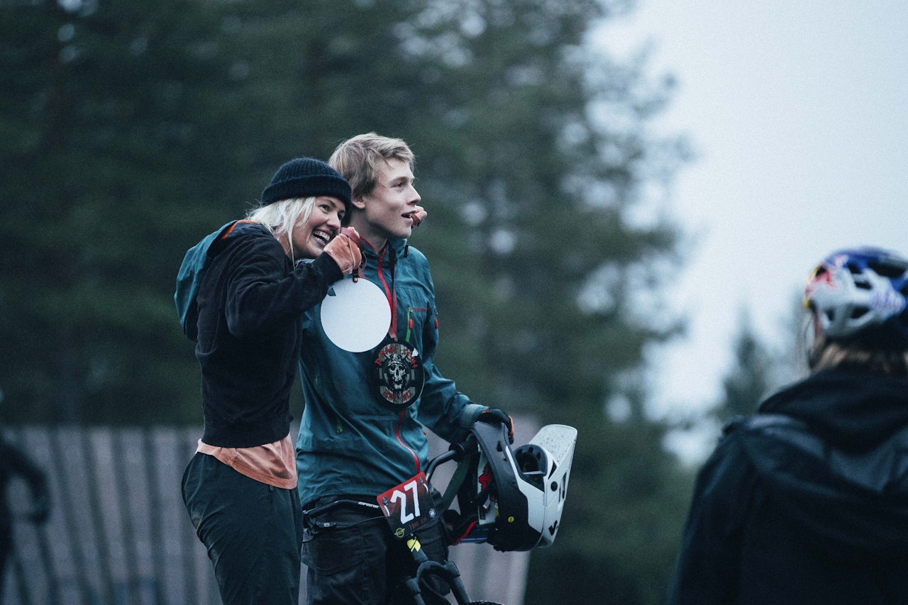 VINNERLAG: Henriette Bryhn og Isak Prange var raskest rundt pumptracken i Trysil Bike Arena. Foto: Kristoffer H. Kippernes. b-rage sessions pumptrack