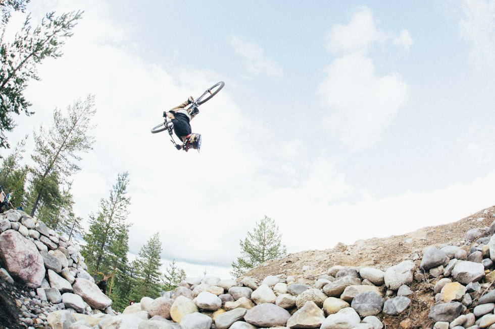 B Rage Drop Bildegalleri B-Rage Sessions 2022 | TERRENGSYKKEL.NO
