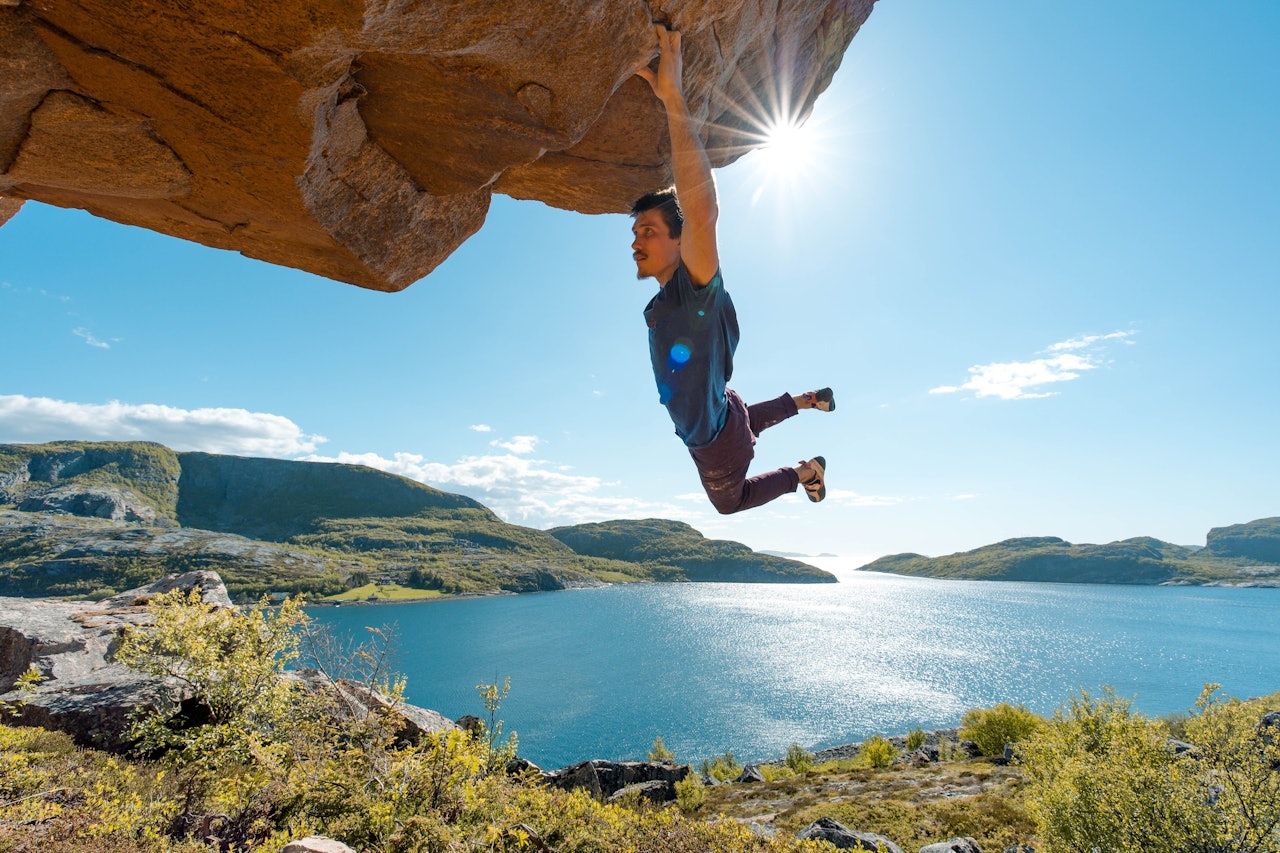 PÅ FILM: Klatrefilm med Tina Hafsaas og Thilo Schröter står på programmet for filmturneen Fri Flyt Utefilm i november. PÅ FILM: Klatrefilm med Tina Hafsaas og Thilo Schröter står på programmet for filmturneen Fri Flyt Utefilm i november.