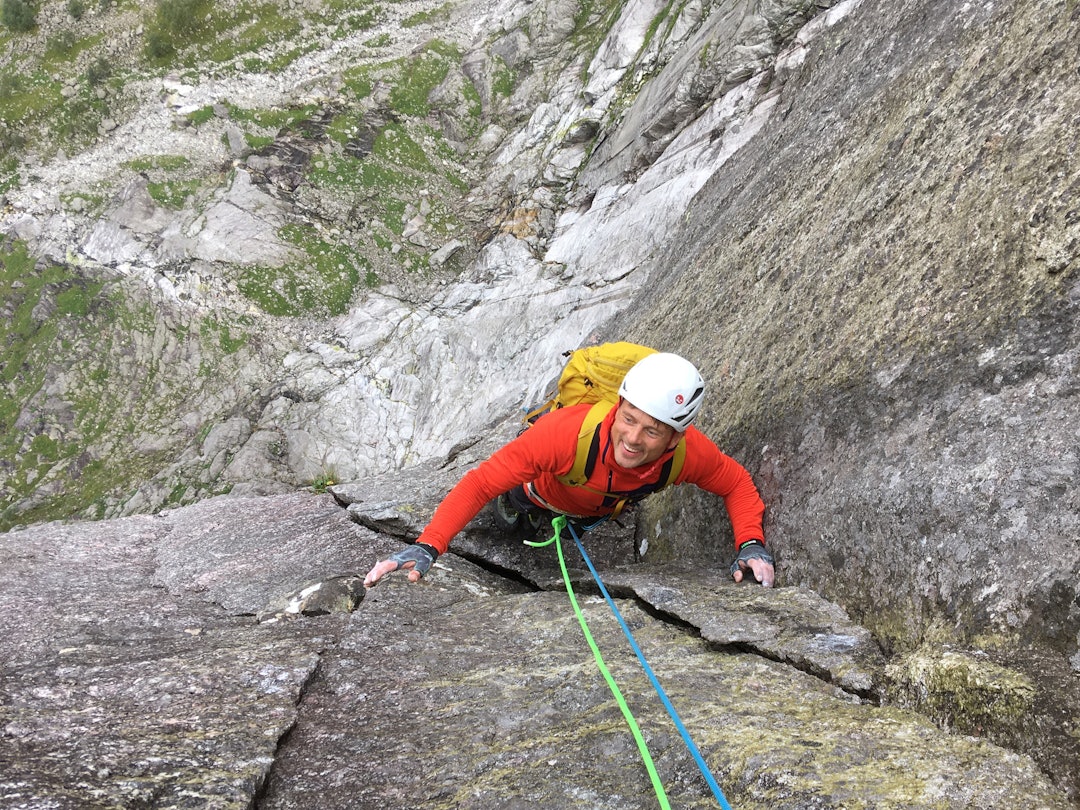 Jon Egil Auestad kommer opp til standplass etter rutas 6. taulengde, rutas andre 8-.