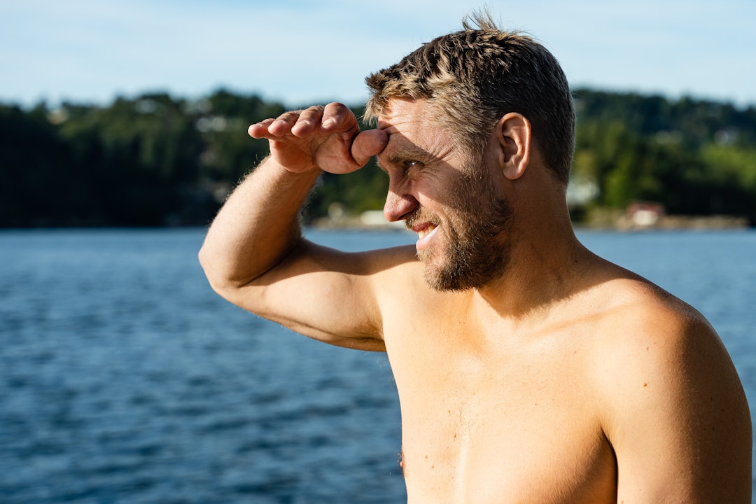 BØLGEJAKT: Sebastian Kjellström på jakt etter møkkabølgene ingen andre vil ha.Foto: Christian Nerdrum BØLGEJAKT: Sebastian Kjellström på jakt etter møkkabølgene ingen andre vil ha.Foto: Christian Nerdrum