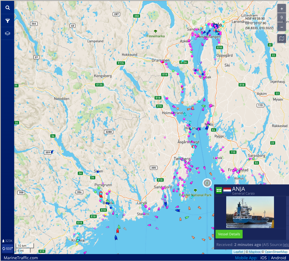 NEDERLANDSKE BØLGER: Anja fra nederland ser ut til å være en god bølgemaskin. På nettsiden oslofjorden.com kan du følge med sanntid på de største båtene som beveger seg rundt i Norge. NEDERLANDSKE BØLGER: Anja fra nederland ser ut til å være en god bølgemaskin. På nettsiden oslofjorden.com kan du følge med sanntid på de største båtene som beveger seg rundt i Norge.