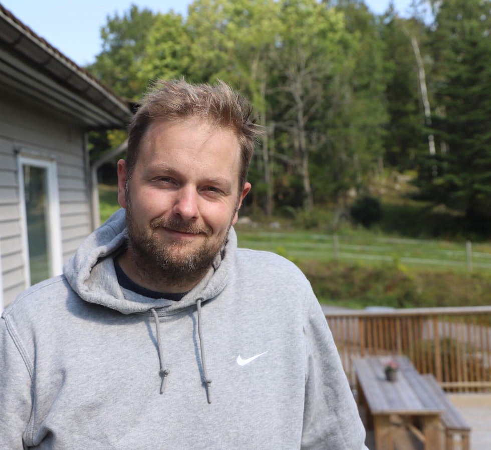UAKSEPTABELT: – Han bruker ungdom i en konflikt mellom voksne, sier Kenneth Johansen, sportslig leder i Drøbak SK. Foto: Marie Rønnevik. UAKSEPTABELT: – Han bruker ungdom i en konflikt mellom voksne, sier Kenneth Johansen, sportslig leder i Drøbak SK. Foto: Marie Rønnevik.