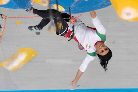 UTEN HIJAB: Elnaz Rekabi i aksjon i Asiamesterskapet uten hijab. Foto: Det Internasjonale Sportsklatreforbundet UTEN HIJAB: Elnaz Rekabi i aksjon i Asiamesterskapet uten hijab. Foto: Det Internasjonale Sportsklatreforbundet
