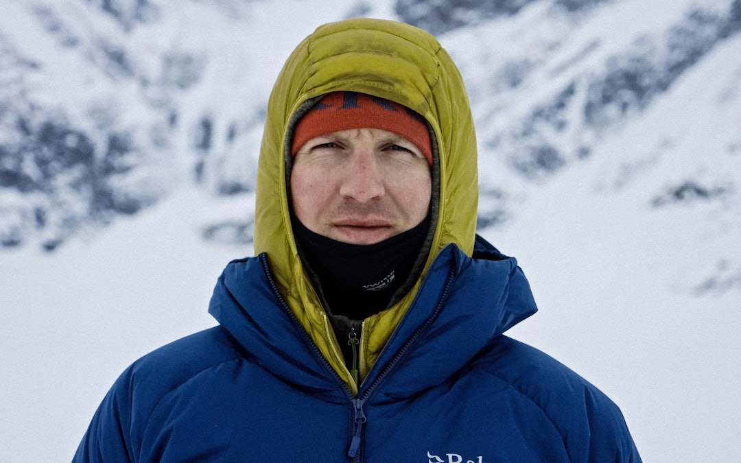 LIKER DET BRATT: Fjellpartneren til Schirmer Krister Kopola er aktuell med The White Giant, som er en film om Jiehkkevarri. Skjermdump: Eulogy of a steep skier LIKER DET BRATT: Fjellpartneren til Schirmer Krister Kopola er aktuell med The White Giant, som er en film om Jiehkkevarri. Skjermdump: Eulogy of a steep skier