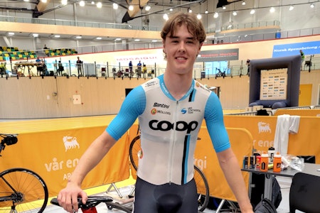 FORNØYD: Karsten Larsen Feldmann strålte etter å ha tatt sin første internasjonale seier på velodromen Sola Arena. Foto: Jon Petter Nordbø FORNØYD: Karsten Larsen Feldmann strålte etter å ha tatt sin første internasjonale seier på velodromen Sola Arena. Foto: Jon Petter Nordbø