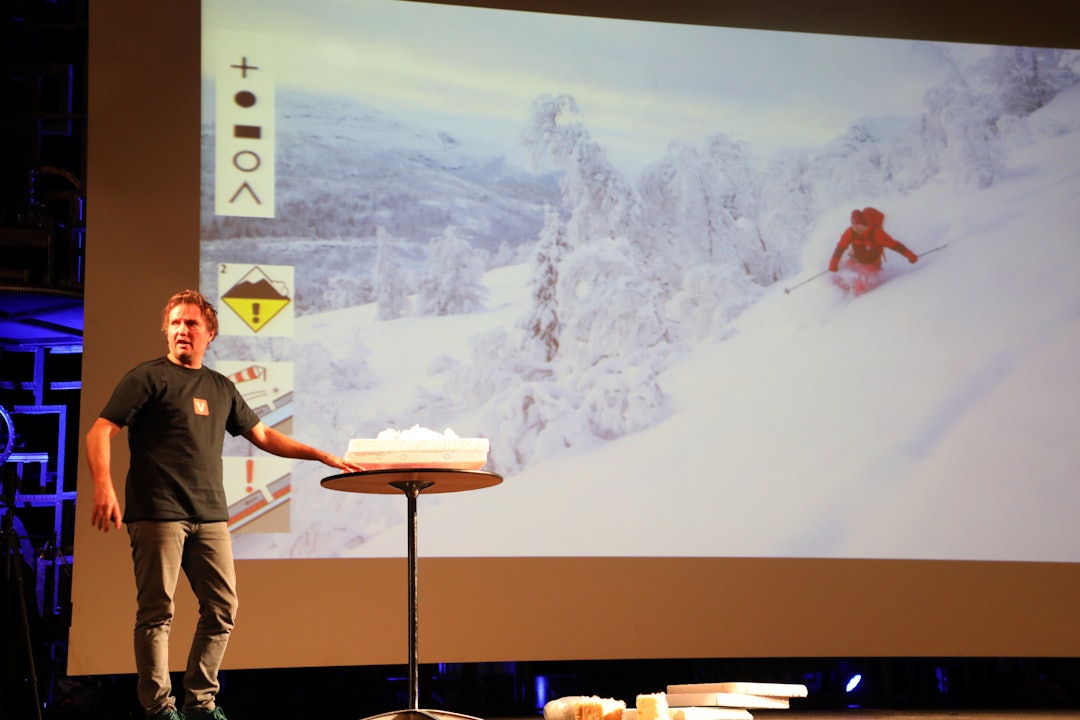 BLI TRYGG I FJELLET: Invester en kveld før skisesongen til å bli klokere på skred og trygge veivalg. Foto: CARE BLI TRYGG I FJELLET: Invester en kveld før skisesongen til å bli klokere på skred og trygge veivalg. Foto: CARE