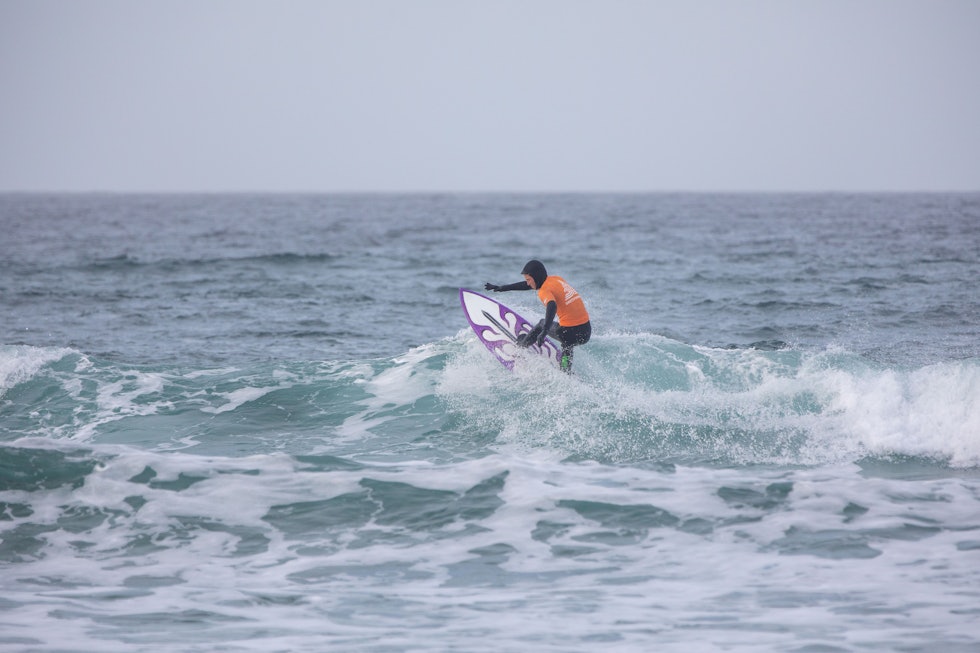 MÅLRETTET: Silas er blitt et kjent ansikt i det lokale miljøet på Jæren, spesielt med surfingen sin som har tatt store steg i riktig retning det siste året. Foto : Morten Bergene MÅLRETTET: Silas er blitt et kjent ansikt i det lokale miljøet på Jæren, spesielt med surfingen sin som har tatt store steg i riktig retning det siste året. Foto : Morten Bergene