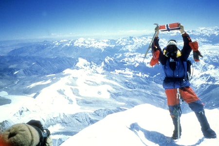 FØRSTE NORDMANN: Odd Eliassen på Mount Everest i 1985.