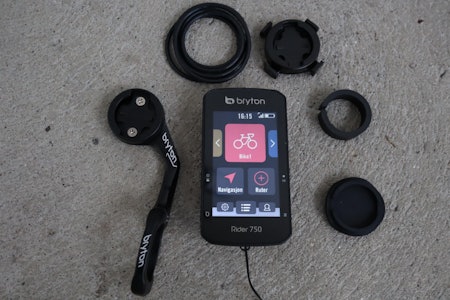 UTFORDRER: Med sin Rider 750 E viser Bryton at de kan utfordre for eksempel Garmin. Foto: Lars Frederic Nordbakken. test av bryton rider 750 e