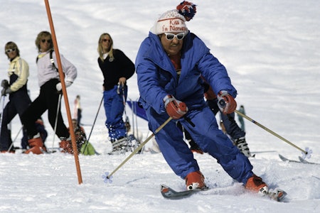 NORDMENN HJERTE VERBIER: Ole Bramserud (AKA Jon Skolmen) i «Selskapsreisen 2» presser sina vibrasjonsdempere fullt ut i Verbier. Foto: Rolf M. Aagaard / NTB NORDMENN HJERTE VERBIER: Ole Bramserud (AKA Jon Skolmen) i «Selskapsreisen 2» presser sina vibrasjonsdempere fullt ut i Verbier. Foto: Rolf M. Aagaard / NTB