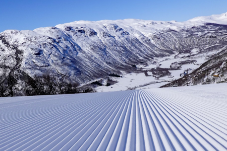 SOLHEISEN MED SOL: Slik ser det ut på gode dager i Solheisen, som ligger på solsida i Hemsedal. Foto: Solheisen SOLHEISEN MED SOL: Slik ser det ut på gode dager i Solheisen, som ligger på solsida i Hemsedal. Foto: Solheisen