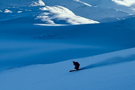 STEINDALSNOSI: Kjetil Isaksen på vei ned Fanaråkbreen. Foto: Sigurd Felde STEINDALSNOSI: Kjetil Isaksen på vei ned Fanaråkbreen. Foto: Sigurd Felde